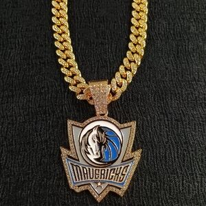 Dallas Mavericks 20 Inch Necklace Pendant Cuban Chain NBA Basketball Jewelry